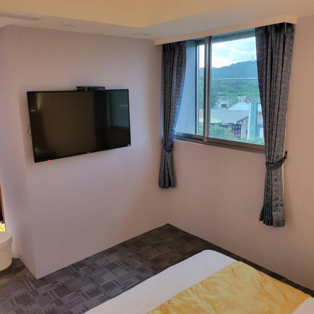 Attic Hotel Tajpej Kültér fotó